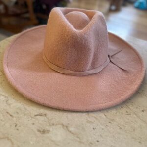 Brixton Wool Hat Pink NWT